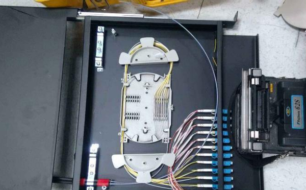 关于光纤熔接过程六大问题的详细剖析